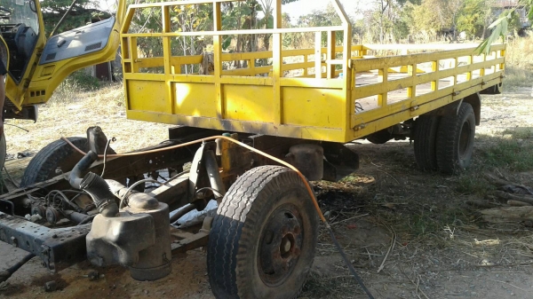 ขายโครง6ล้อNPRพร้อมเกียร์ ขายโครง6ล้อNPRพร้อมเกียร์