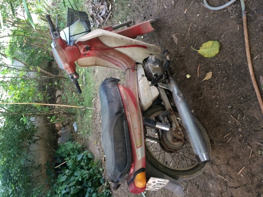 Yamaha mate100