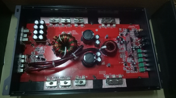 ขายแอมป์ ClassD 1500w ใช้งานได้ปกติสภาพสวยๆ