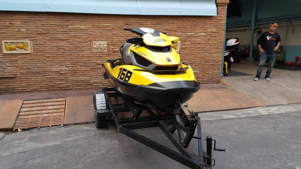 seadoo rxt 255 พร้อมเทลเลอร์ ลากกลับได้เลย189,000บ.