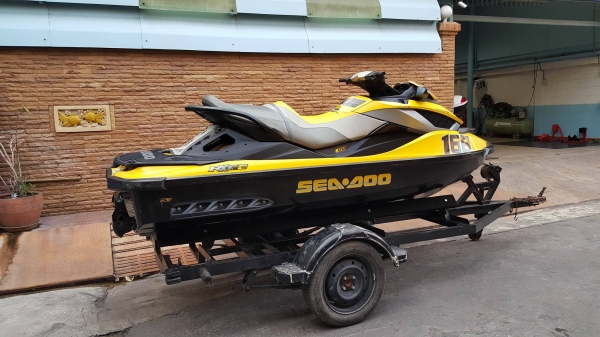 seadoo rxt 255 พร้อมเทลเลอร์ ลากกลับได้เลย189,000บ. seadoo rxt 255 พร้อมเทลเลอร์ ลากกลับได้เลย189,000บ.