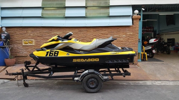 seadoo rxt 255 พร้อมเทลเลอร์ ลากกลับได้เลย189,000บ. seadoo rxt 255 พร้อมเทลเลอร์ ลากกลับได้เลย189,000บ.