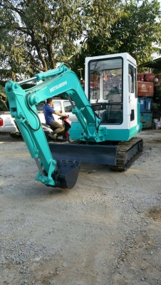 แม็คโฮ missubishi me30