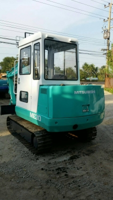 แม็คโฮ missubishi me30