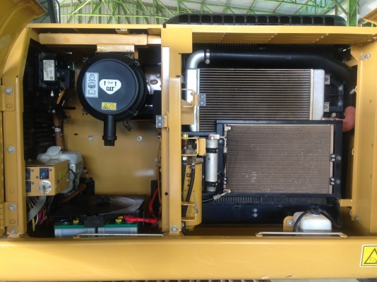 ขาย CAT320D บูมยาว 4800 ชม รถสวย พร้อมใช้งาน ติดต่อโดยตรง 081-4283210 ขาย CAT320D บูมยาว 4800 ชม รถสวย พร้อมใช้งาน ติดต่อโดยตรง 081-4283210