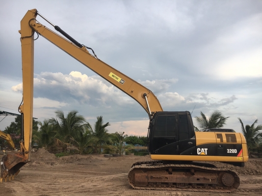 ขาย CAT320D บูมยาว 4800 ชม รถสวย พร้อมใช้งาน ติดต่อโดยตรง 081-4283210 ขาย CAT320D บูมยาว 4800 ชม รถสวย พร้อมใช้งาน ติดต่อโดยตรง 081-4283210