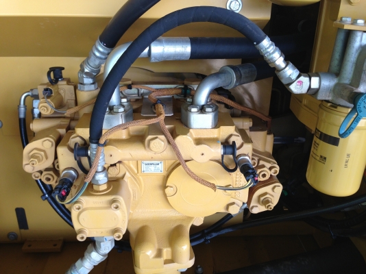 ขาย CAT320D บูมยาว 4800 ชม รถสวย พร้อมใช้งาน ติดต่อโดยตรง 081-4283210 ขาย CAT320D บูมยาว 4800 ชม รถสวย พร้อมใช้งาน ติดต่อโดยตรง 081-4283210