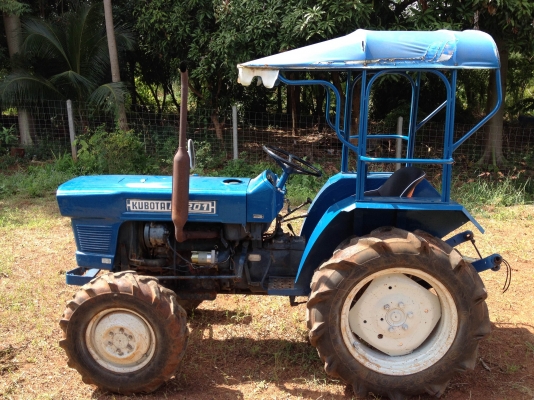 ขายรถไถ คูโบต้า L2201 (4WD)