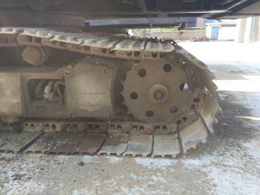 ขายรถแบคโฮ.KOMATSU PC200-2 รถสะภาพดี พร้อมใช้  ติดหัวกระแทก  ช่วงล้างดี เอวแน้น มูมฮาร์มสวย สีสวย ภายในสวย ราคา.600000 สนใจรีบจองด่วน โทร ID 081-3531946 ต่อ.บางนา รถอยู่สระบุรี