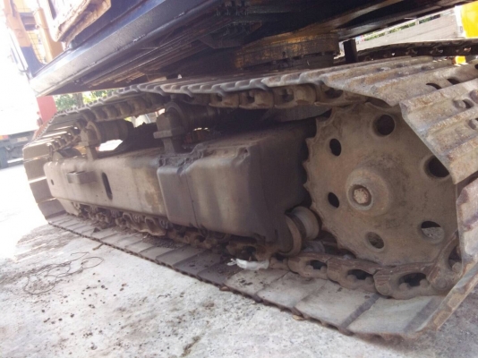 ขายรถแบคโฮ.KOMATSU PC200-2 รถสะภาพดี พร้อมใช้  ติดหัวกระแทก  ช่วงล้างดี เอวแน้น มูมฮาร์มสวย สีสวย ภายในสวย ราคา.600000 สนใจรีบจองด่วน โทร ID 081-3531946 ต่อ.บางนา รถอยู่สระบุรี