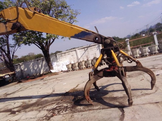 ขายรถแบคโฮ.KOMATSU PC200-2 รถสะภาพดี พร้อมใช้  ติดหัวกระแทก  ช่วงล้างดี เอวแน้น มูมฮาร์มสวย สีสวย ภายในสวย ราคา.600000 สนใจรีบจองด่วน โทร ID 081-3531946 ต่อ.บางนา รถอยู่สระบุรี