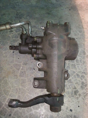 กระปุกเพาเวอร์ toyota surf จะเปลี่ยนไปใส่ Prado ครับ  3800 บาท