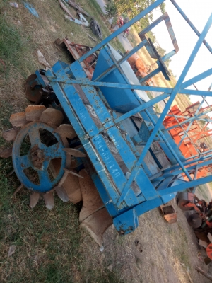 ขายเครื่องปลูกอ้อยสีกำแพงแสนร่องคู่ใส่รถไถฟอร์ดหรือ60แรงขึ้นไป ขายเครื่องปลูกอ้อยสีกำแพงแสนร่องคู่ใส่รถไถฟอร์ดหรือ60แรงขึ้นไป