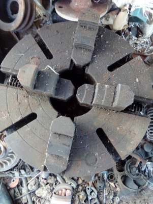 4จับ 12 "เครื่องกลึง