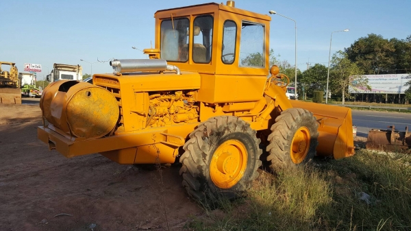 ขาย รถตัก KOMATSU JH30 เครื่องดี เกียร์ดี ยางเต็มทั้ง 4 เส้น รถพร้อมใช้งานครับ