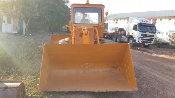 ขาย รถตัก KOMATSU JH30 เครื่องดี เกียร์ดี ยางเต็มทั้ง 4 เส้น รถพร้อมใช้งานครับ