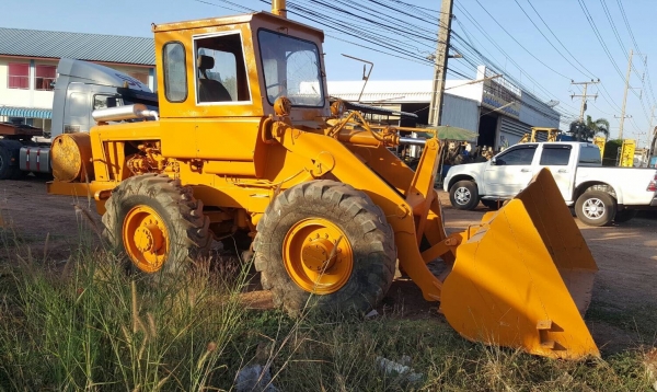 ขาย รถตัก KOMATSU JH30 เครื่องดี เกียร์ดี ยางเต็มทั้ง 4 เส้น รถพร้อมใช้งานครับ