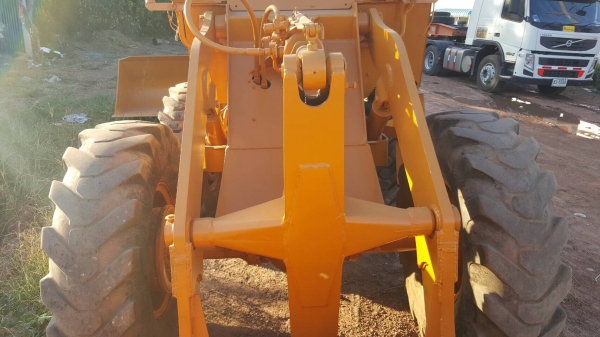 ขาย รถตัก KOMATSU JH30 เครื่องดี เกียร์ดี ยางเต็มทั้ง 4 เส้น รถพร้อมใช้งานครับ