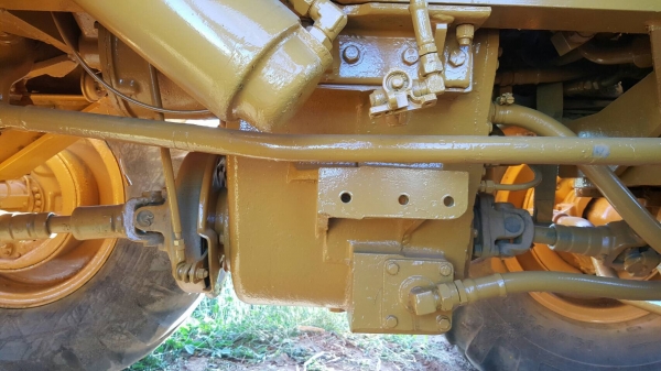 ขาย รถตัก KOMATSU JH30 เครื่องดี เกียร์ดี ยางเต็มทั้ง 4 เส้น รถพร้อมใช้งานครับ