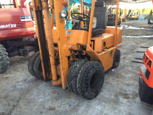 ขายรถโฟร์คลิฟ 2.5ตัน