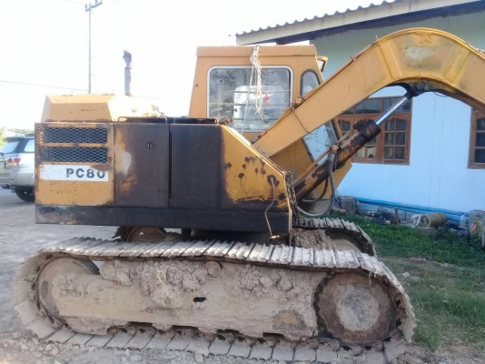 ขายรถแบคโฮ KOMATSU PC80-1 สพาภพร้อมไช้เครื่องดีปั้มดี