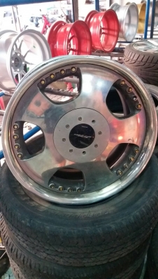 ขายล้อแม็ก vip ขอบ18 japan 6รู vip