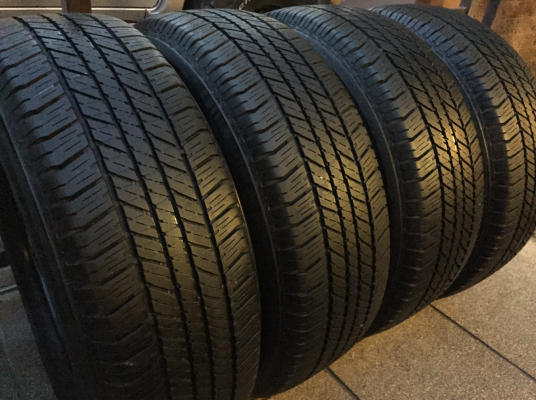 ยาง Bridgestone 265 65 17 ปี15 ดอกเต็ม ใช้ยาว ราคาไม่แพง ยาง Bridgestone 265 65 17 ปี15 ดอกเต็ม ใช้ยาว ราคาไม่แพง