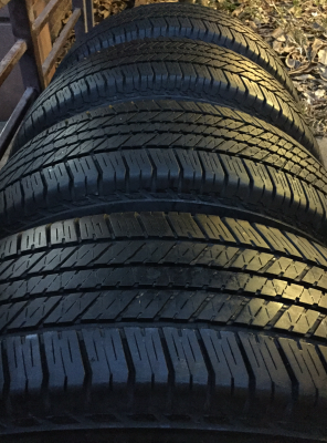 ยาง Bridgestone 265 65 17 ปี15 ดอกเต็ม ใช้ยาว ราคาไม่แพง ยาง Bridgestone 265 65 17 ปี15 ดอกเต็ม ใช้ยาว ราคาไม่แพง