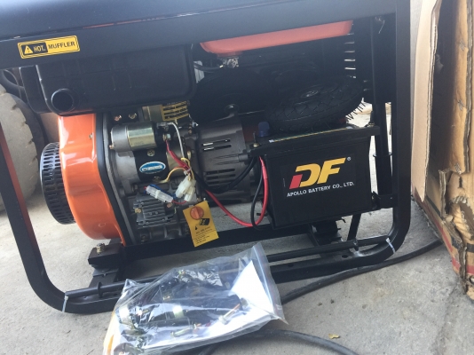 ขายเครื่องปั่นไฟใหม่ดีเชล 220โวลใหม่ ดีเชล สตาทกุญแจ