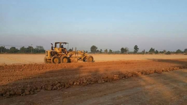 ขายรถเกรด KOMATSU GD376H-4472  ราคา 550000