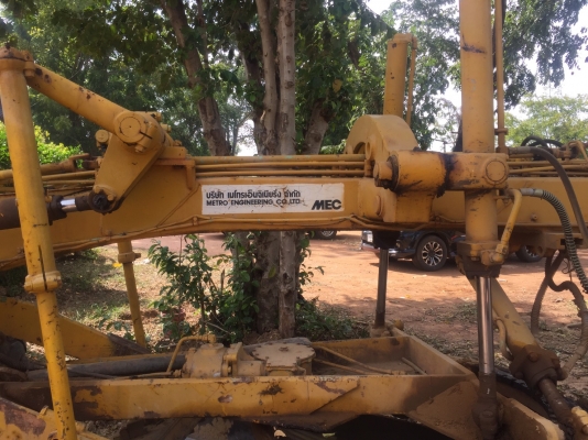 ขายรถเกรด KOMATSU GD37-6H  ราคา 430000