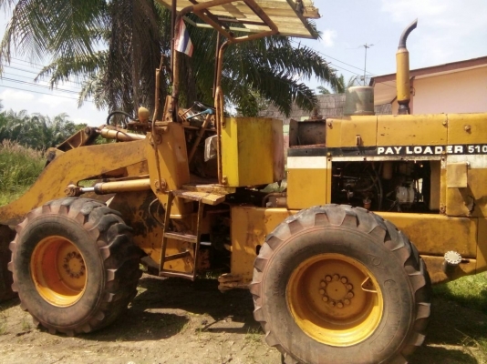 ขายรถตักล้อยาง KOMATSU 510 กรองเดี่ยว ราคา 450000