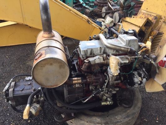 ขายเครื่องพร้อมปั๊มรถแบคโฮ KOBELCO SK200-8 YN 11 ราคา 250000