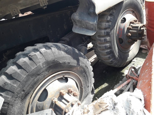 ขายด่วน เพลาคู่อินเตอร์ พร้อมแท่น ตัดติดครัชซี ติดกระทะล้อพร้อมยาง อย่างสวย แทบไม่ได้ใช้เลย 120,000.-