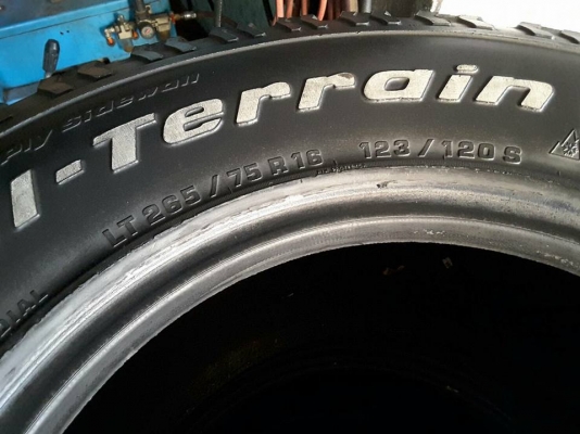 BF KO1 USA. 265-75-16 ปลายปี12 สภาพสวยๆ 1ชุด