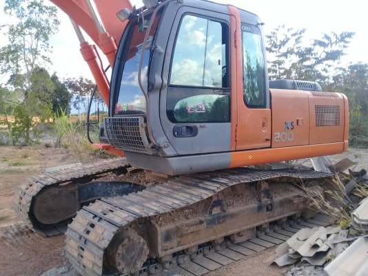 ขายรถแบคโฮ HITACHI 200 ZX-1 สวยเดิมๆเอกสารทะเบียน ขายรถแบคโฮ HITACHI 200 ZX-1 สวยเดิมๆเอกสารทะเบียน