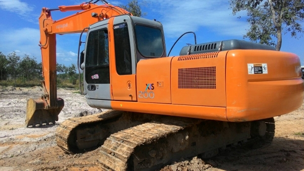 ขายรถแบคโฮ HITACHI 200 ZX-1 สวยเดิมๆเอกสารทะเบียน