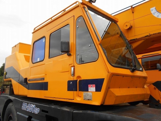 4ล้อ 25ตัน Kato KR-25H-V2 ปี 1997  ราคาเบาๆ สั่งนำเข้าง่ายมาก  062-709-1748 ธีรเทพ (แบงค์)