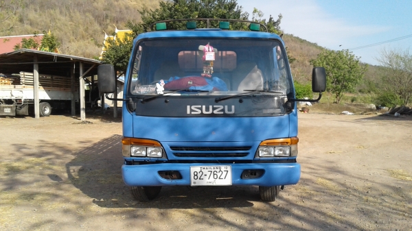 ISUZU..130แรงช่วงยาว4.30ยางเรเดียน6เส้นพร้อมใช้งานเล่มพร้อมโอน