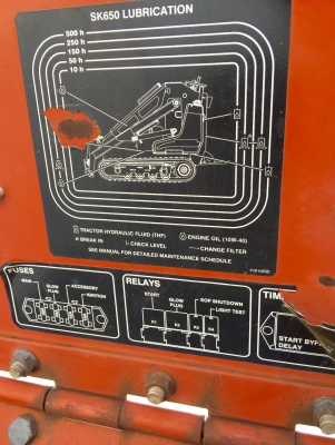 ขายรถตักเล็ก_เก่าจากนอกชั่วโมงการทำงานน้อย ขายรถตักเล็ก_เก่าจากนอกชั่วโมงการทำงานน้อย