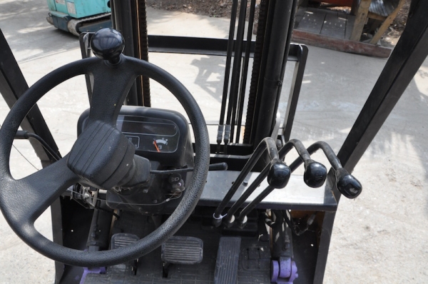 (ลดกระหน่ำ)ขายFORKLIFT MITSUBISHI FG15(1.5ตัน) เสา5เมตร(งาสไลด์) สวยเดิมจากญี่ปุ่น ยังไม่เคยใช้ในไทย 125,000เท่านั้น!!