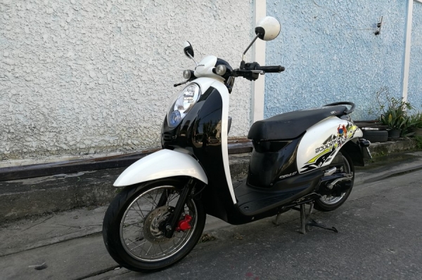 Scoopy i 2011 รถบ้านแท้ มือเดียว เล่มชุดโอนครบ