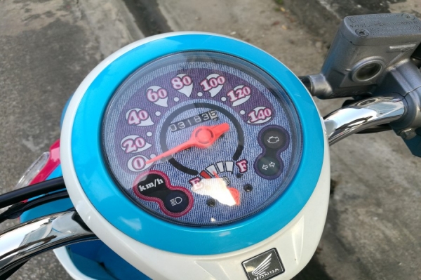 Scoopy i 2014 วิ่ง3000โล รถบ้านแท้ มือเดียว เล่มชุดโอนครบ