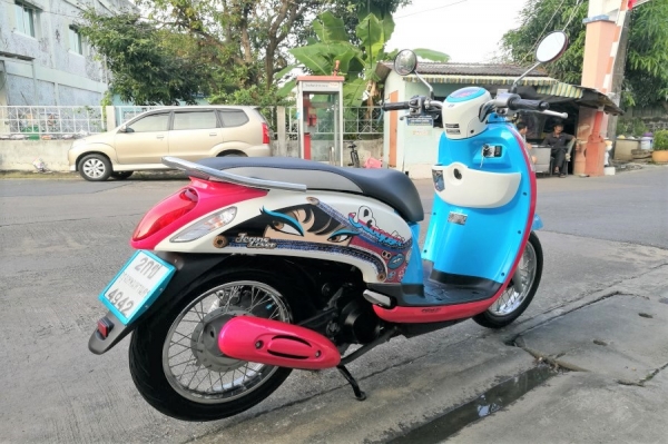 Scoopy i 2014 วิ่ง3000โล รถบ้านแท้ มือเดียว เล่มชุดโอนครบ