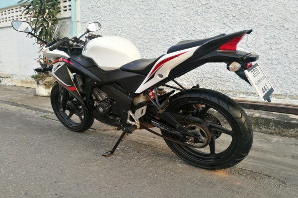 Cbr 150i 2014 รถบ้านแท้ มือเดียว รูดบัตรได้