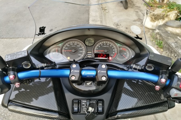 Forza 300 2015 รถบ้านมือเดียว ของแต่งแน่น สด-ผ่อน รูดบัตรได้