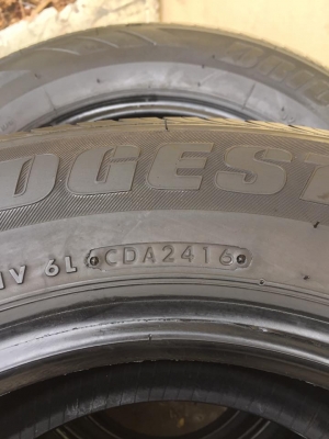 ขายยาง BRIDGESTONE DURAVIS 205-70-15 ปี16 ดอกเต็ม ไม่มีปะ ไม่มีตำหนิ ชุดละ 5,900 บาท