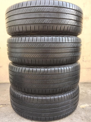 ขายยาง MICHELIN PRIMACY SUV 215-65-16 ปี15 ดอกหนาจัด ไม่มีตำหนิ ชุดละ 6,500 บาท