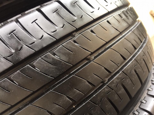 ขายยาง MICHELIN Agilis 215-65-16 ปี14 ดอกหนาจัด ไม่มีปะ ไม่มีตำหนิ ชุดละ 4,900 บาท