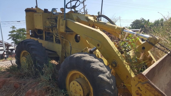 ขาย รถตัก KOMATSU JH60 ขายตามสภาพ ต่อรองได้ ขาย รถตัก KOMATSU JH60 ขายตามสภาพ ต่อรองได้